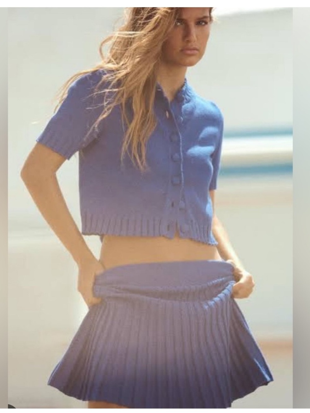 ZARA 2 PIECES SET PLEATED KNIT SKIRT AND CARDIGAN WITH SHORT SLEEVES BLUE M